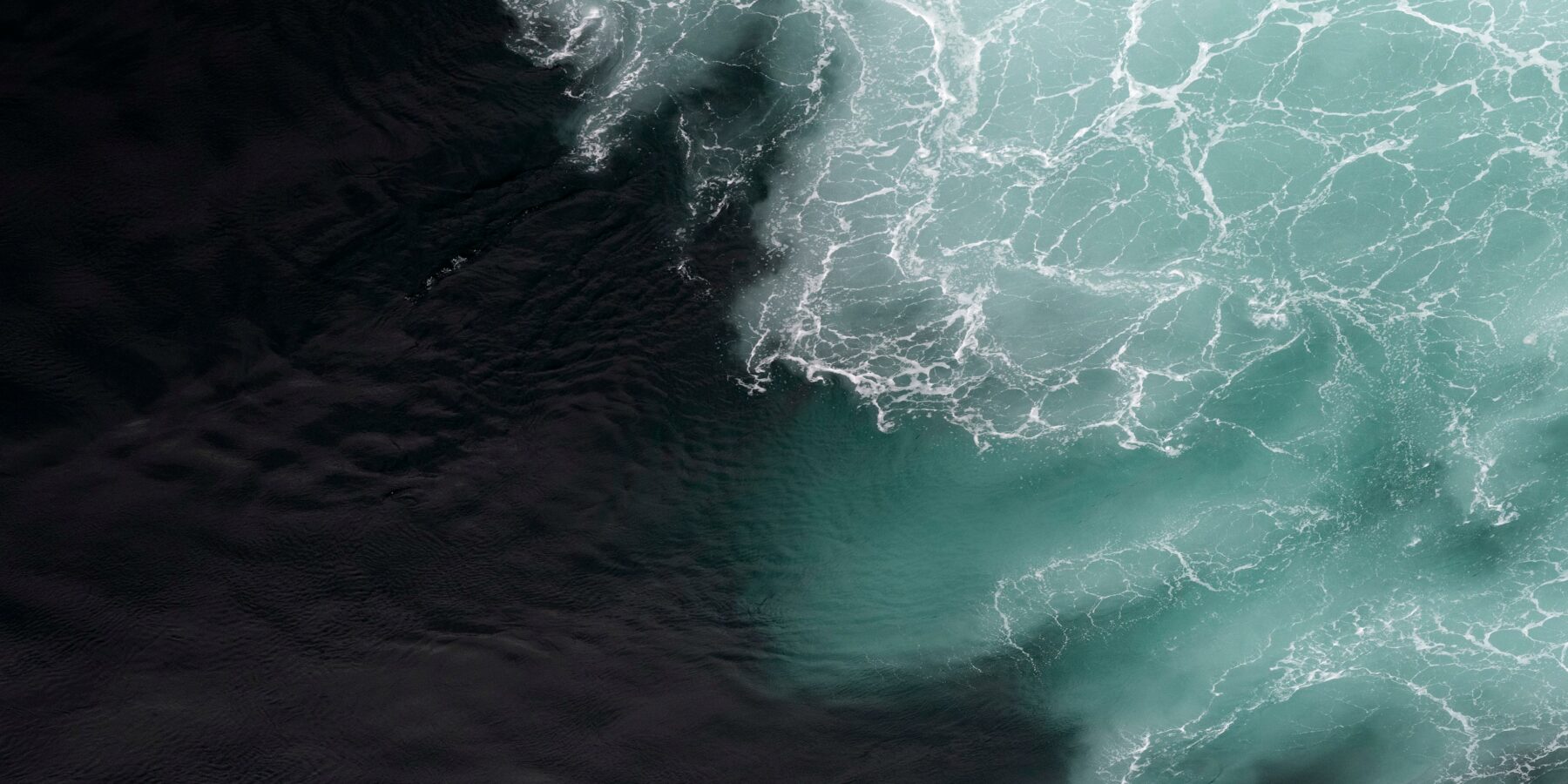 Birdview sea surface